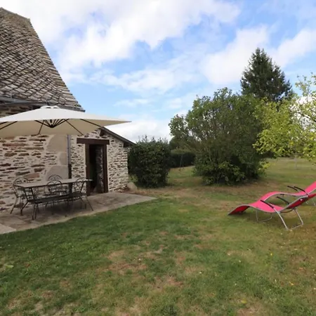 Holiday home Maison De Caractere Avec Grand Jardin, 5 Pers, Prunet, Proche Sites Touristiques Et Activites Outdoor - Fr-1-742-22